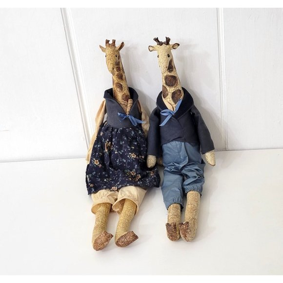 Vintage Artist Folk Dolls Dressed Giraffe Couple - Picture 1 of 7
